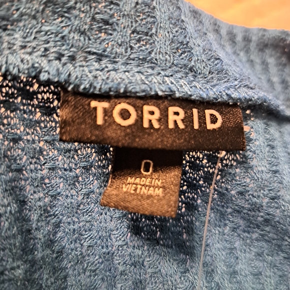 Torrid Top - Picture 6 of 13